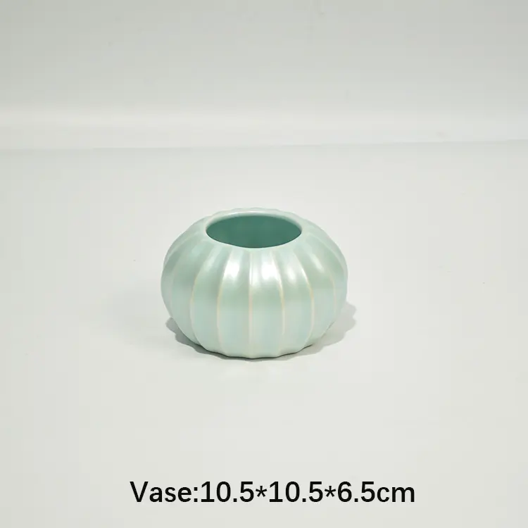VASE.jpg