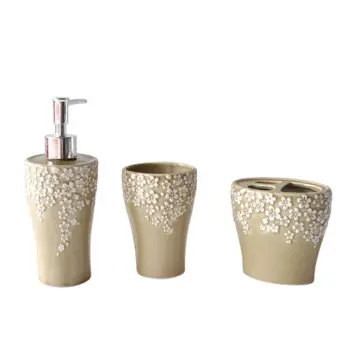 Camel Embossed Small Flower Ceramic Bathroom 3-Piece Set